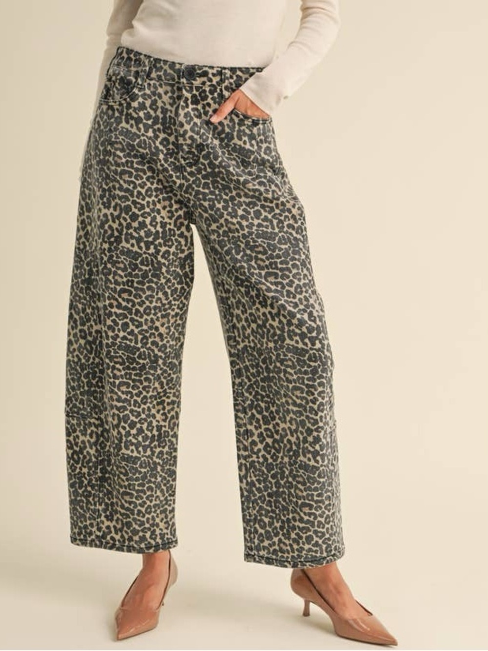 Petite Wide Leg Leopard Print Pants - Brown/Black - Picture 2 of 8